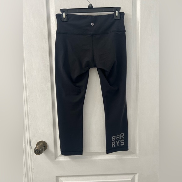 Lululemon Barrys Women’s Crop Black Leggings (Size 6) - Picture 6 of 11